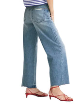 Load image into Gallery viewer, Tate Crop High Rise Bowed - Ablaze