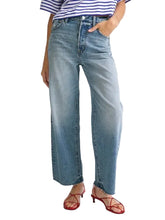 Load image into Gallery viewer, Tate Crop High Rise Bowed - Ablaze