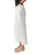 Load image into Gallery viewer, Kacey Mid Rise Cuff Jean - White