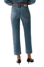 Load image into Gallery viewer, Issa Mid Rise Ankle Straight - Metropolis