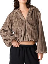 Load image into Gallery viewer, Mavis Jacket