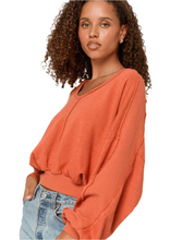 Load image into Gallery viewer, Pebles Seamed Sweatshirt