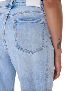 Eli Barrel Jean
