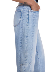 Eli Barrel Jean