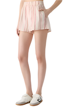 Load image into Gallery viewer, Marguerite Shorts
