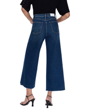 Load image into Gallery viewer, Lana Crop High Rise Jean