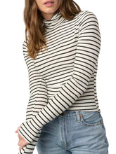 Load image into Gallery viewer, Lipson Long Sleeve