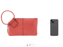 Load image into Gallery viewer, Sable Wristlet -  Pink Mirage